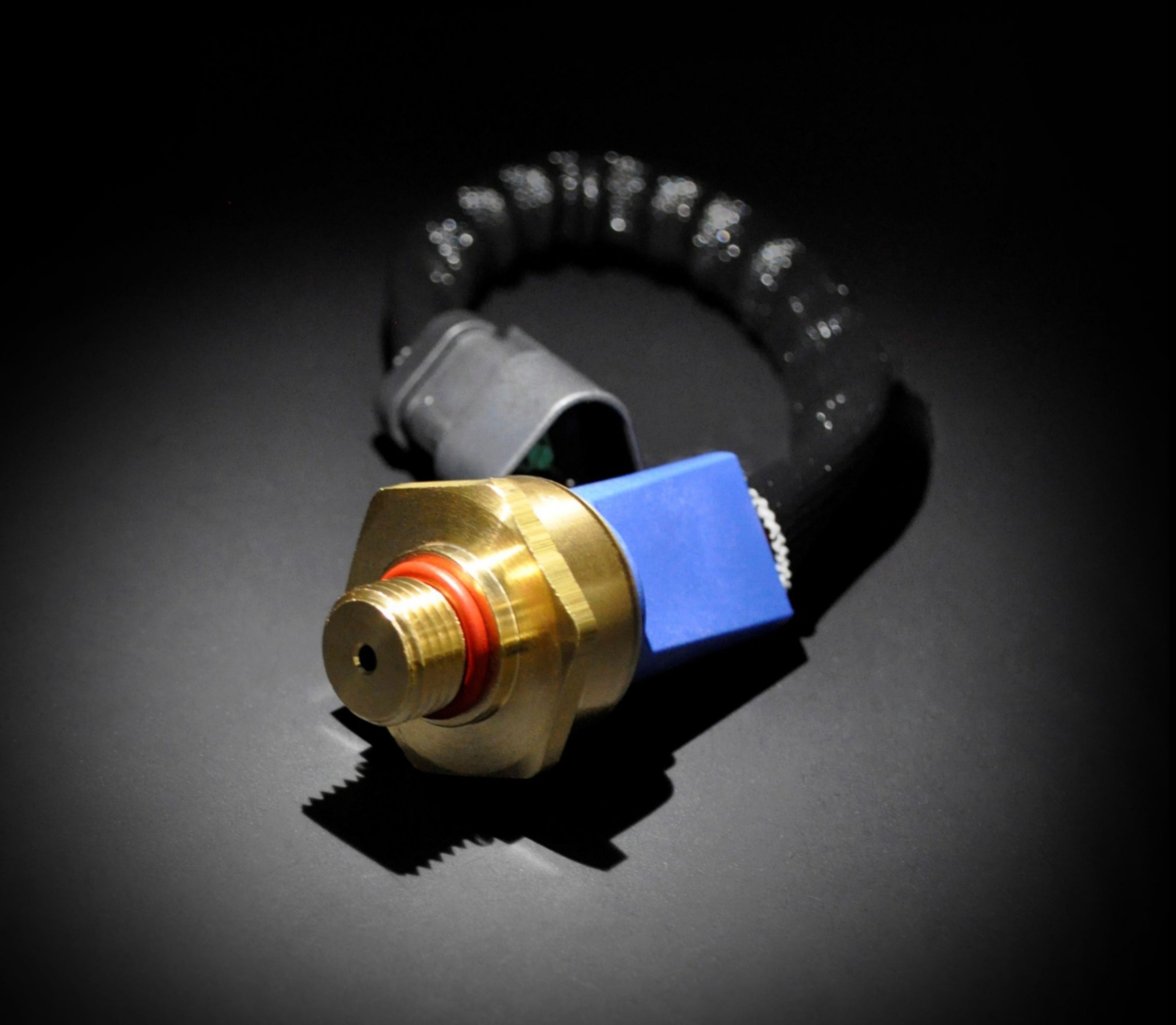 Leaded Pressure Switch Image